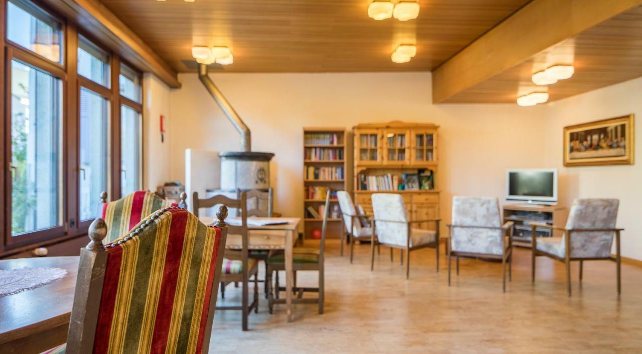 Gaestehaus St. Ursula Brigue Extérieur photo