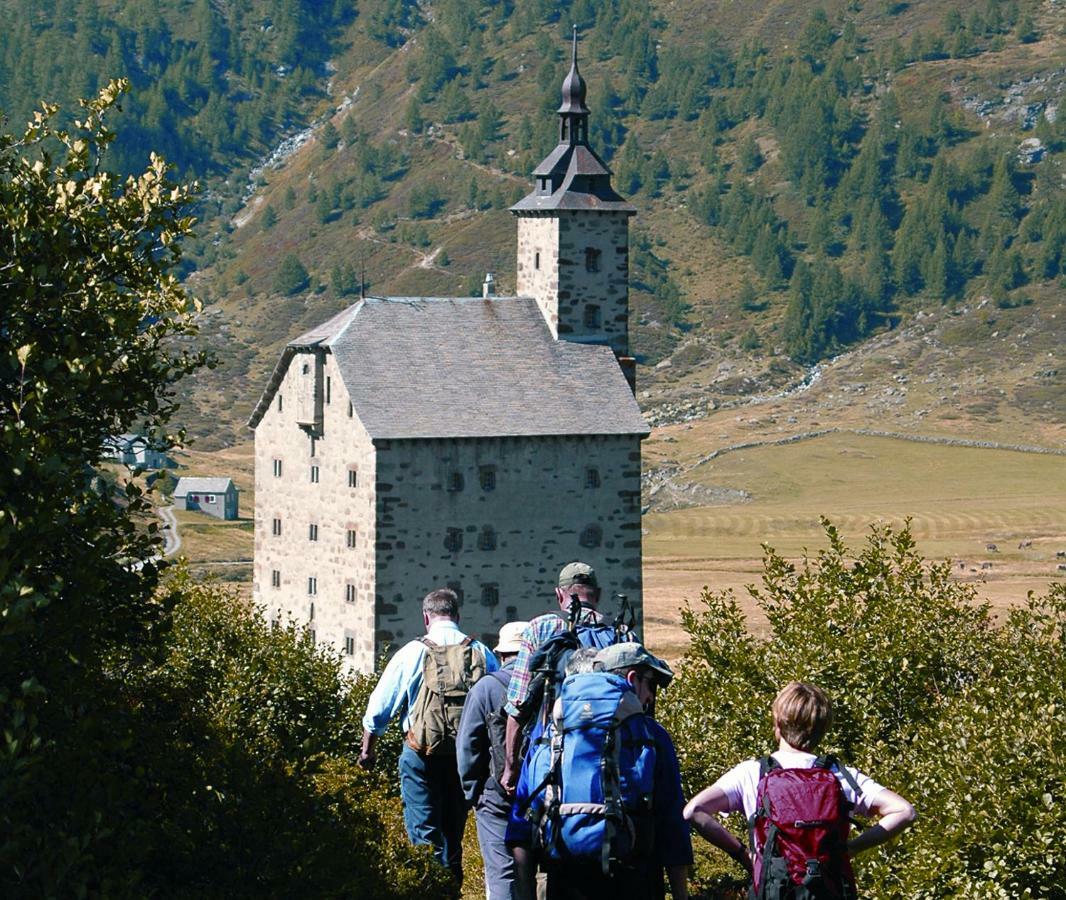 Gaestehaus St. Ursula Brigue Extérieur photo